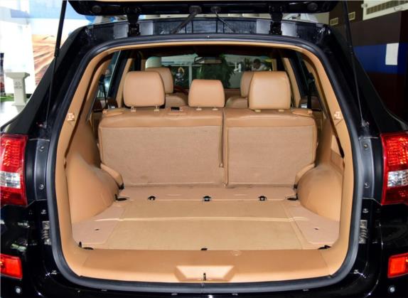 宝利格 2013款 2.0T 自动两驱智汇版 车厢座椅   后备厢