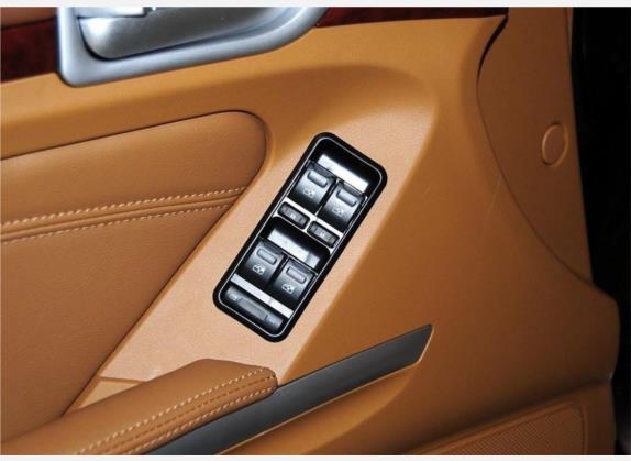 宝利格 2014款 2.0T 手动两驱智静版 车厢座椅   门窗控制