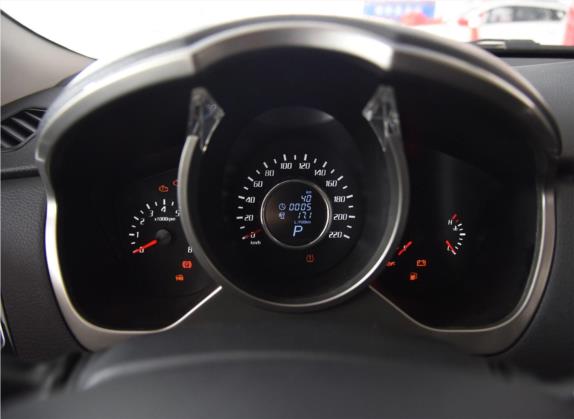 圣达菲 2016款 1.5T 汽油自动两驱精英型 中控类   仪表盘