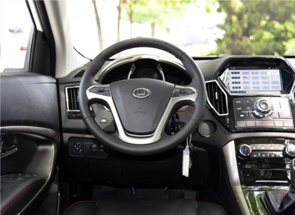 圣达菲 2016款 1.5T 汽油手动两驱精英型 中控类   驾驶位