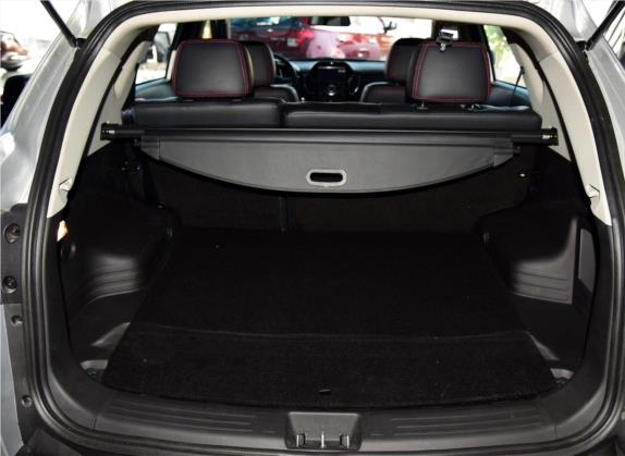 圣达菲 2016款 1.5T 汽油手动两驱智享i3型 车厢座椅   后备厢