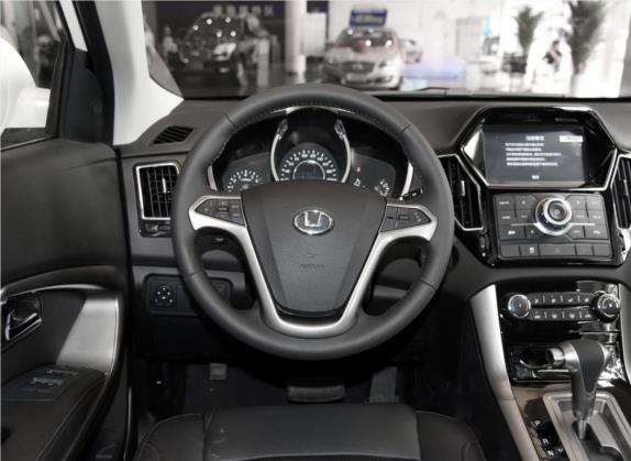 圣达菲 2016款 1.5T 汽油自动两驱智享i3型 中控类   驾驶位