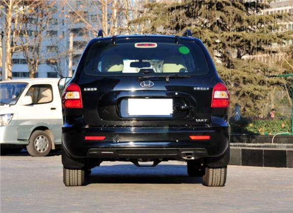 圣达菲经典 2012款 1.8T 汽油自动尊贵型 外观   正后
