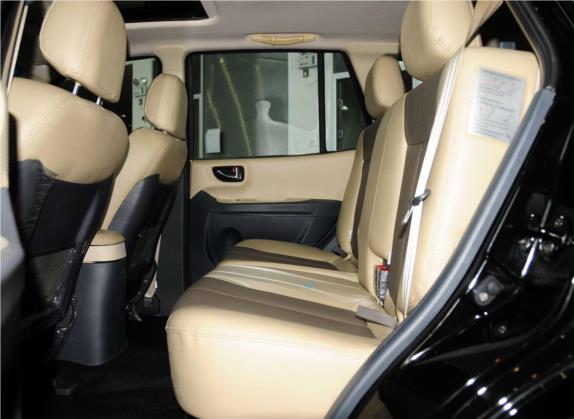 圣达菲经典 2013款 1.8T 汽油自动两驱天窗版 车厢座椅   后排空间