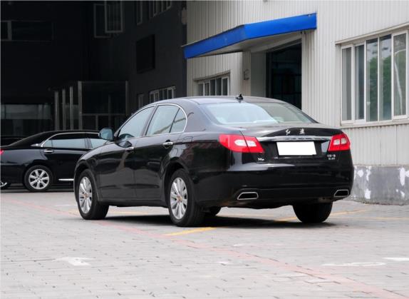 红旗H7 2013款 2.0T 豪华型 外观   斜后