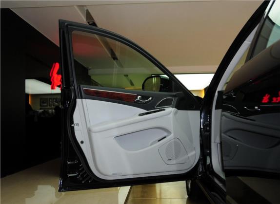 红旗H7 2013款 2.0T 尊贵型 车厢座椅   前门板