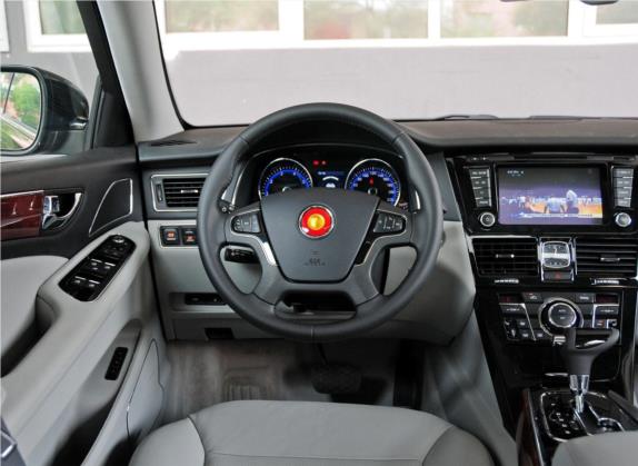 红旗H7 2013款 3.0L 豪华型 中控类   驾驶位