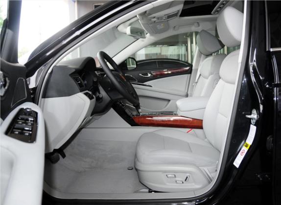 红旗H7 2013款 3.0L 豪华型 车厢座椅   前排空间