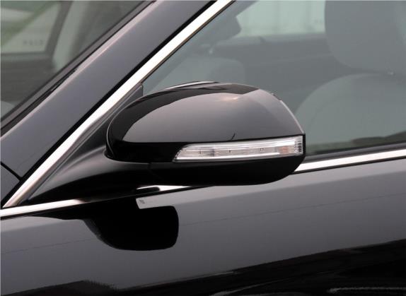 红旗H7 2013款 3.0L 豪华型 外观细节类   外后视镜
