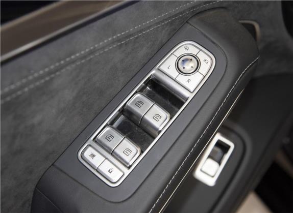 红旗H9 2020款 3.0T 智联旗畅版 车厢座椅   门窗控制