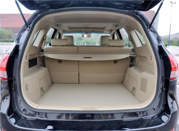 驭胜S350 2011款 2.4T 两驱豪华型5座 车厢座椅   后备厢