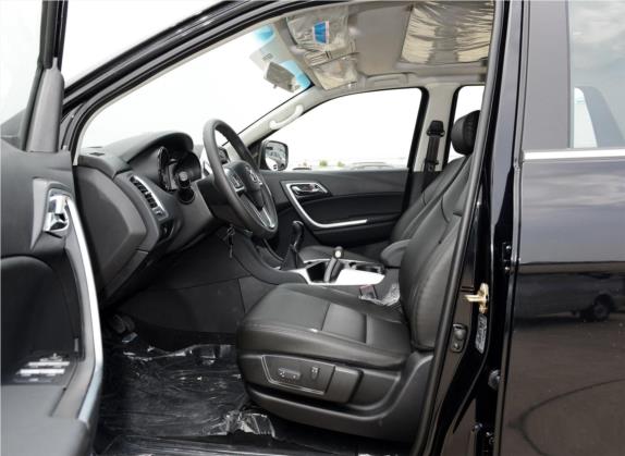 驭胜S350 2013款 2.4T 手动两驱柴油超豪华版5座 车厢座椅   前排空间