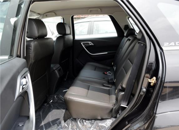 驭胜S350 2013款 2.4T 手动两驱柴油超豪华版5座 车厢座椅   后排空间