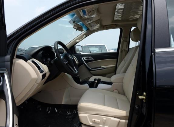驭胜S350 2013款 2.4T 自动两驱柴油超豪华版5座 车厢座椅   前排空间