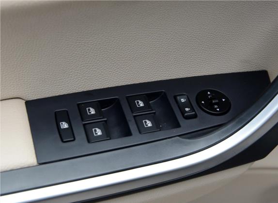 驭胜S350 2013款 2.4T 自动两驱柴油超豪华版5座 车厢座椅   门窗控制