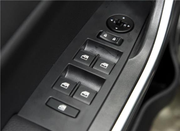 驭胜S350 2013款 2.4T 手动两驱柴油超豪华版7座 车厢座椅   门窗控制