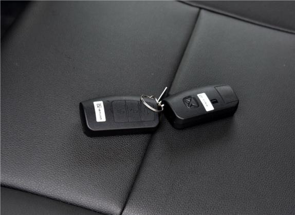驭胜S350 2013款 2.4T 自动两驱柴油豪华版7座 其他细节类   钥匙