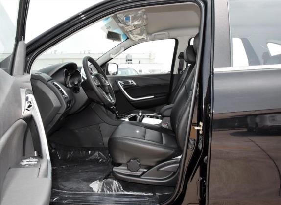 驭胜S350 2013款 2.4T 自动两驱柴油豪华版7座 车厢座椅   前排空间