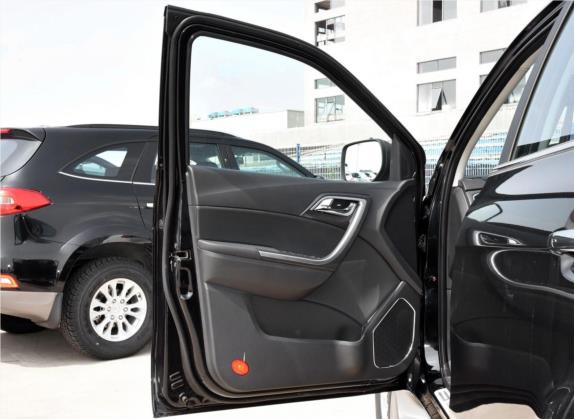 驭胜S350 2013款 2.4T 自动两驱柴油豪华版7座 车厢座椅   前门板