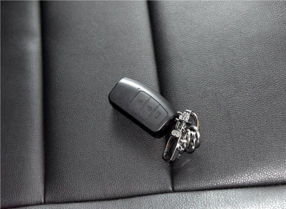驭胜S350 2013款 2.4T 自动四驱柴油豪华版5座 其他细节类   钥匙