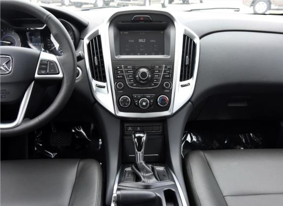 驭胜S350 2014款 2.4T 自动两驱柴油豪华天窗版7座 中控类   中控台
