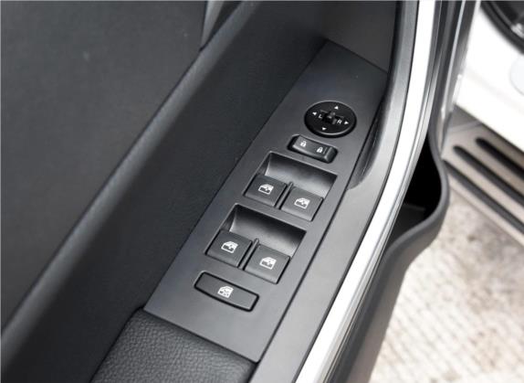 驭胜S350 2014款 2.4T 自动两驱柴油豪华天窗版7座 车厢座椅   门窗控制