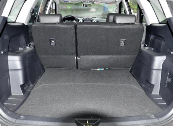 驭胜S350 2014款 2.4T 自动两驱柴油豪华天窗版5座 车厢座椅   后备厢