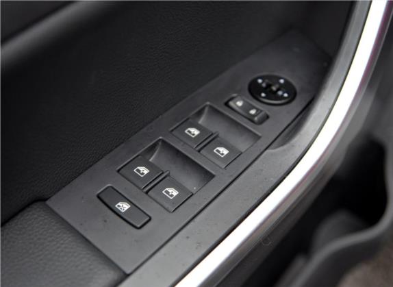 驭胜S350 2014款 2.4T 自动两驱柴油豪华天窗版5座 车厢座椅   门窗控制