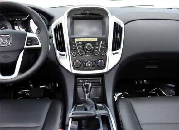 驭胜S350 2014款 2.4T 自动四驱柴油豪华天窗版5座 中控类   中控台