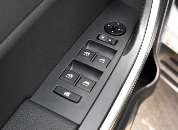 驭胜S350 2014款 2.4T 自动四驱柴油豪华天窗版5座 车厢座椅   门窗控制
