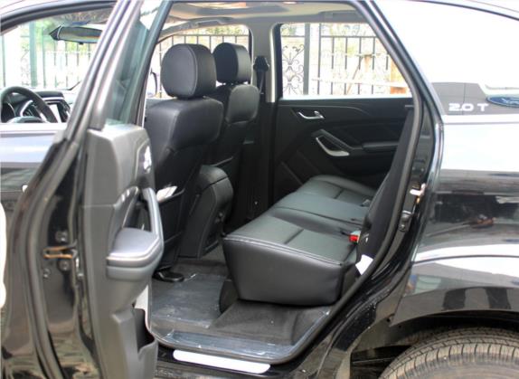 驭胜S350 2016款 2.0T 手动两驱汽油豪华天窗版5座 车厢座椅   后排空间