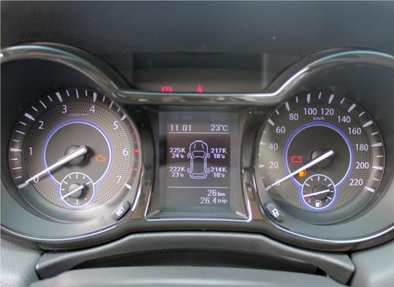 驭胜S350 2016款 2.0T 手动两驱汽油豪华天窗版5座 中控类   仪表盘