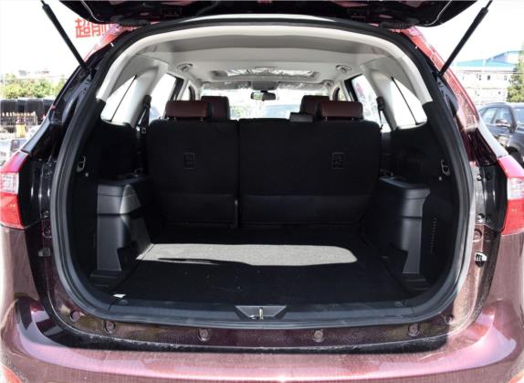 驭胜S350 2016款 2.0T 手动四驱汽油豪华天窗版5座 车厢座椅   后备厢