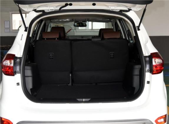 驭胜S350 2016款 2.0T 自动两驱汽油豪华天窗版5座 车厢座椅   后备厢