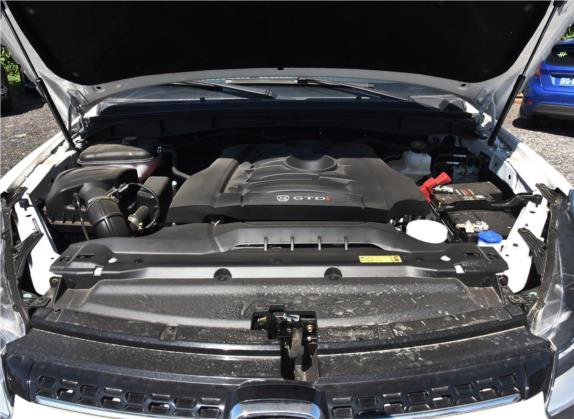 驭胜S350 2016款 2.0T 自动两驱汽油超豪华版5座 其他细节类   发动机舱