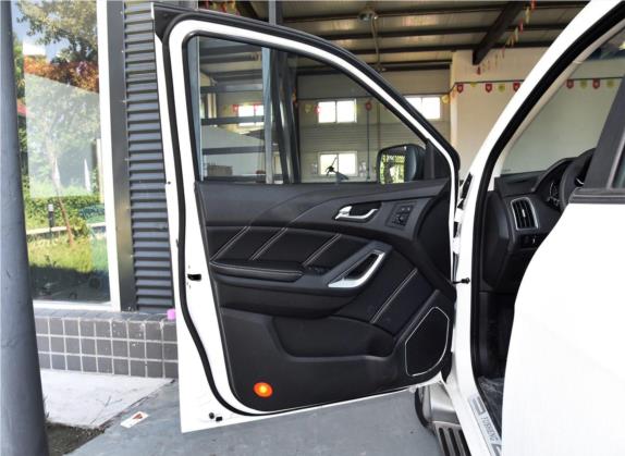 驭胜S350 2016款 2.0T 自动两驱汽油超豪华版5座 车厢座椅   前门板