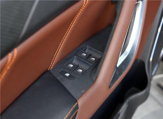 驭胜S350 2016款 2.0T 自动四驱汽油豪华天窗版5座 车厢座椅   门窗控制
