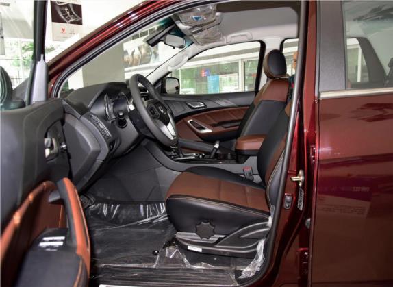 驭胜S350 2016款 2.0T 自动两驱汽油豪华版7座 车厢座椅   前排空间