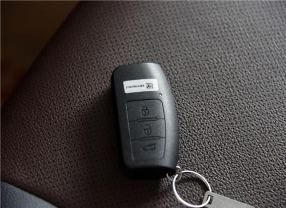 驭胜S350 2016款 2.0T 自动两驱汽油豪华天窗版7座 其他细节类   钥匙