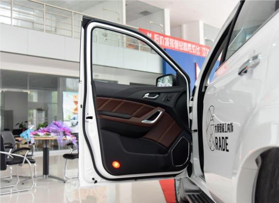 驭胜S350 2016款 2.0T 自动两驱汽油豪华天窗版7座 车厢座椅   前门板