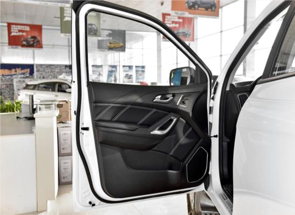 驭胜S350 2017款 2.0T 手动两驱柴油豪华天窗版5座 车厢座椅   前门板