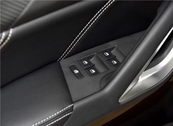 驭胜S350 2017款 2.0T 手动两驱柴油豪华天窗版5座 车厢座椅   门窗控制