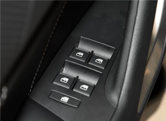 驭胜S350 2017款 2.0T 自动两驱柴油超豪华版5座 车厢座椅   门窗控制
