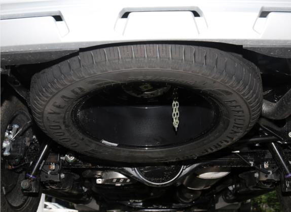 驭胜S350 2020款 2.0T 自动四驱柴油豪华版 其他细节类   备胎