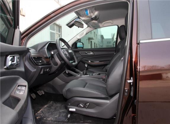 驭胜S350 2020款 2.0T 手动四驱汽油舒适版 车厢座椅   前排空间