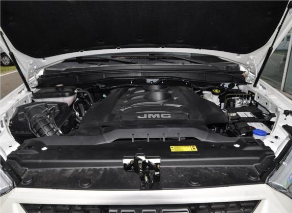 驭胜S350 2020款 2.0T 自动四驱汽油舒适版 其他细节类   发动机舱