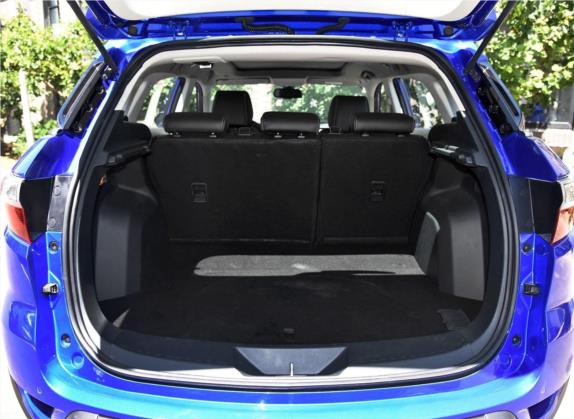 驭胜S330 2016款 1.5L GTDi 自动四驱旗舰版 车厢座椅   后备厢