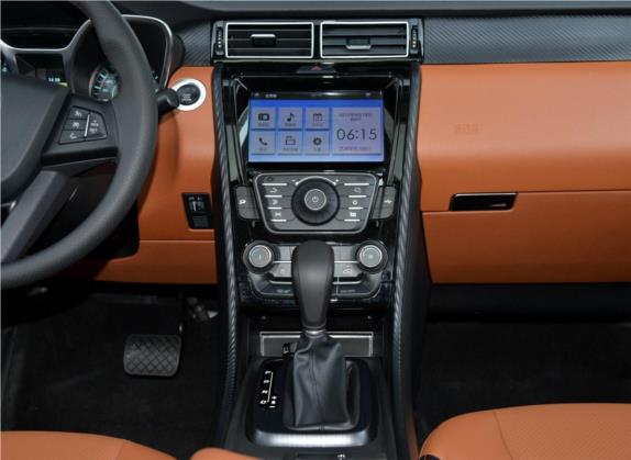 驭胜S330 2016款 1.5L GTDi 自动两驱时尚版 中控类   中控台