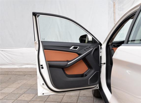 驭胜S330 2016款 1.5L GTDi 自动两驱时尚版 车厢座椅   前门板