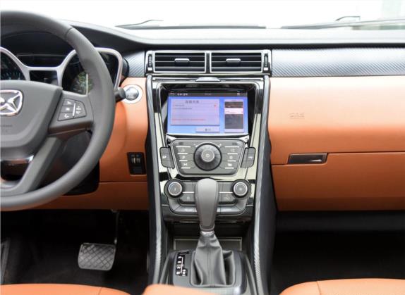 驭胜S330 2016款 1.5L GTDi 自动两驱尊贵版 中控类   中控台